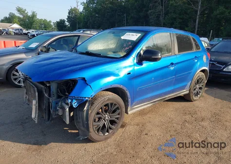 2017 Mitsubishi Outlander Sport 2.0 Le z USA, uszkodzony, nr VIN JA4AP3AU6HZ066945